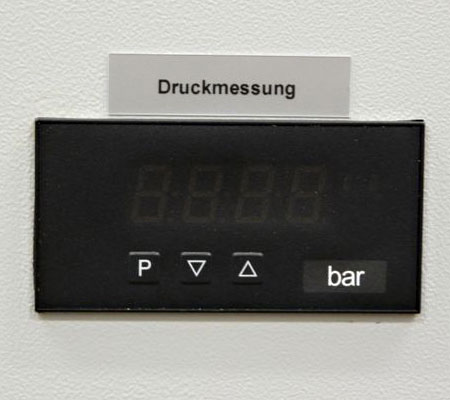 LESA Kompaktschaltschrank mit LCD-Anzeige und Tastensteuerung Durchflussmessung, LCD-Anzeige und Tastensteuerung