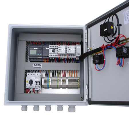 Microprozessor gesteuerte Sprinkleranlage Microprozessor gesteuerte Sprinkleranlage